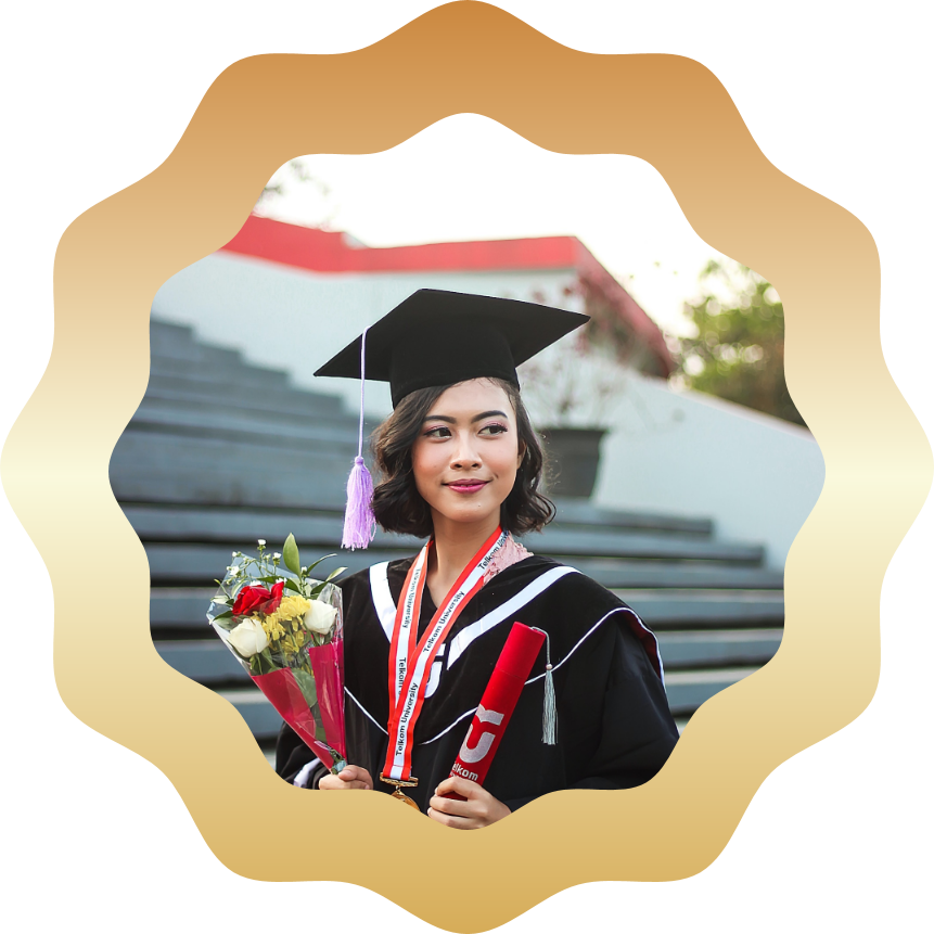 WISUDA 5